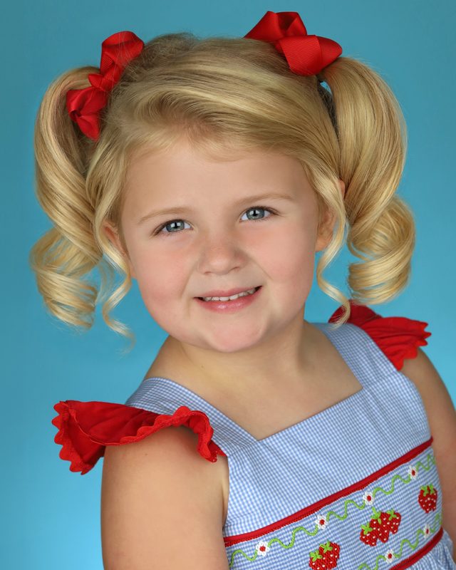 Molly C., Little Miss